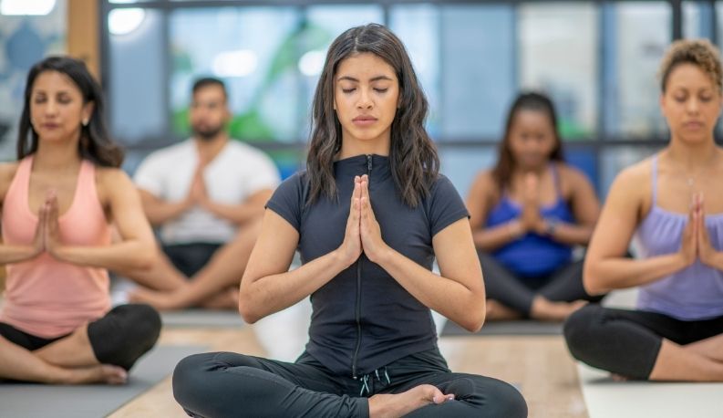 Yoga Eğitmenliği Sertifikası Nasıl Alınır? 1 yoga egitmenligi